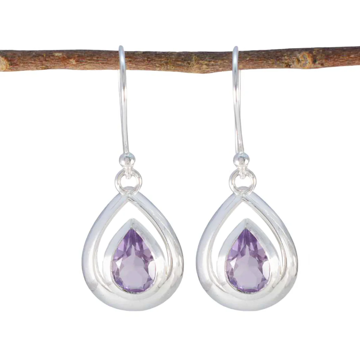 Amethyst African Yuna Solitaire Dangle Purple Silver Earring