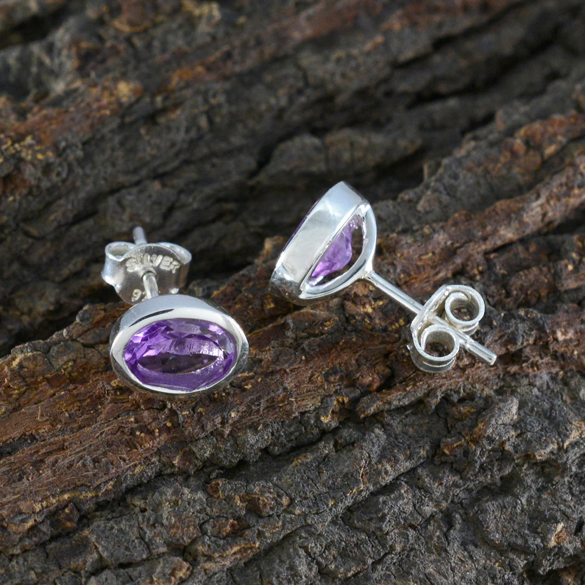 Amethyst Egyptian Ha-eun Solitaire Stud Purple 925 Silver Earring - Image 3