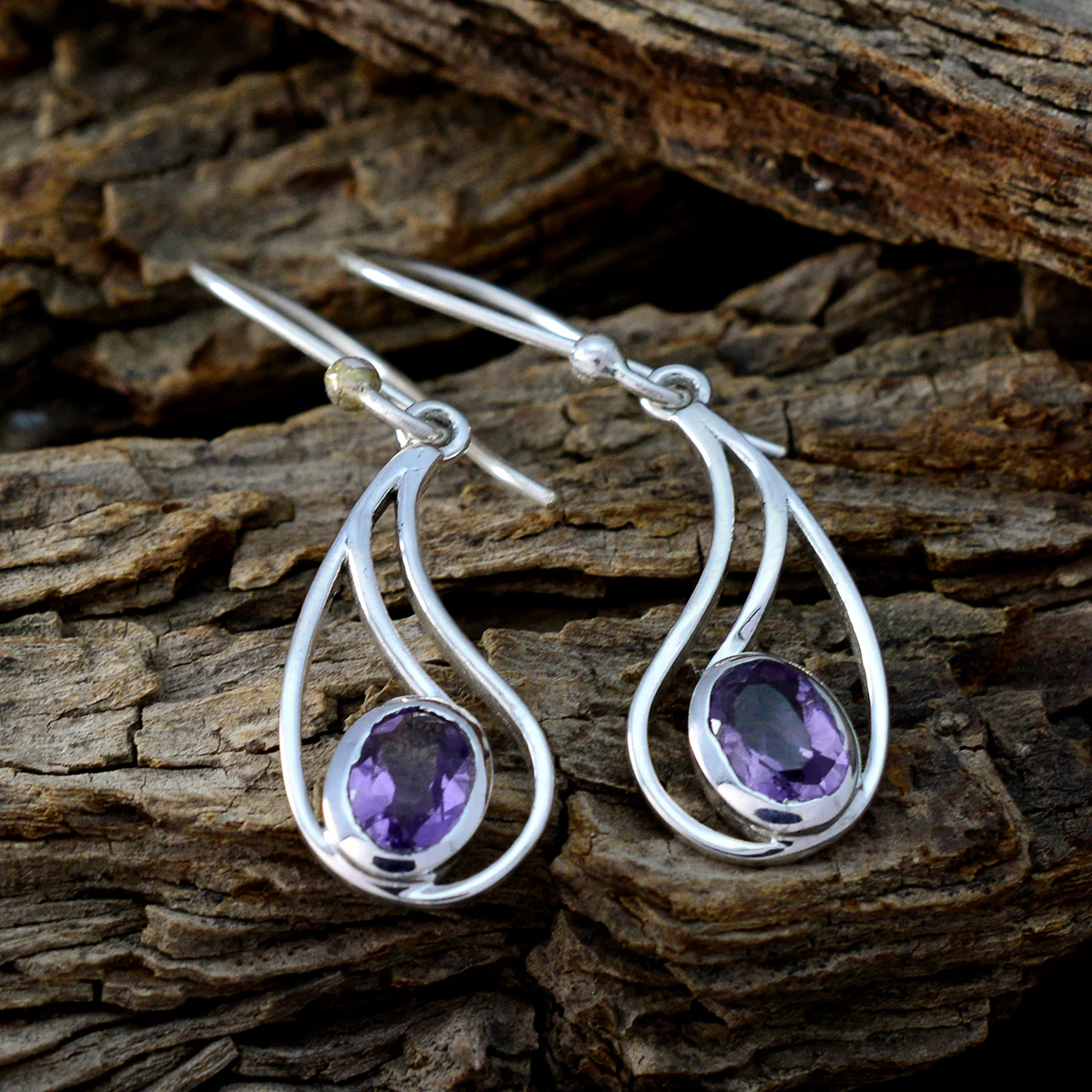 Amethyst Italian Lucy Solitaire Dangle Purple Silver Earring - Image 3