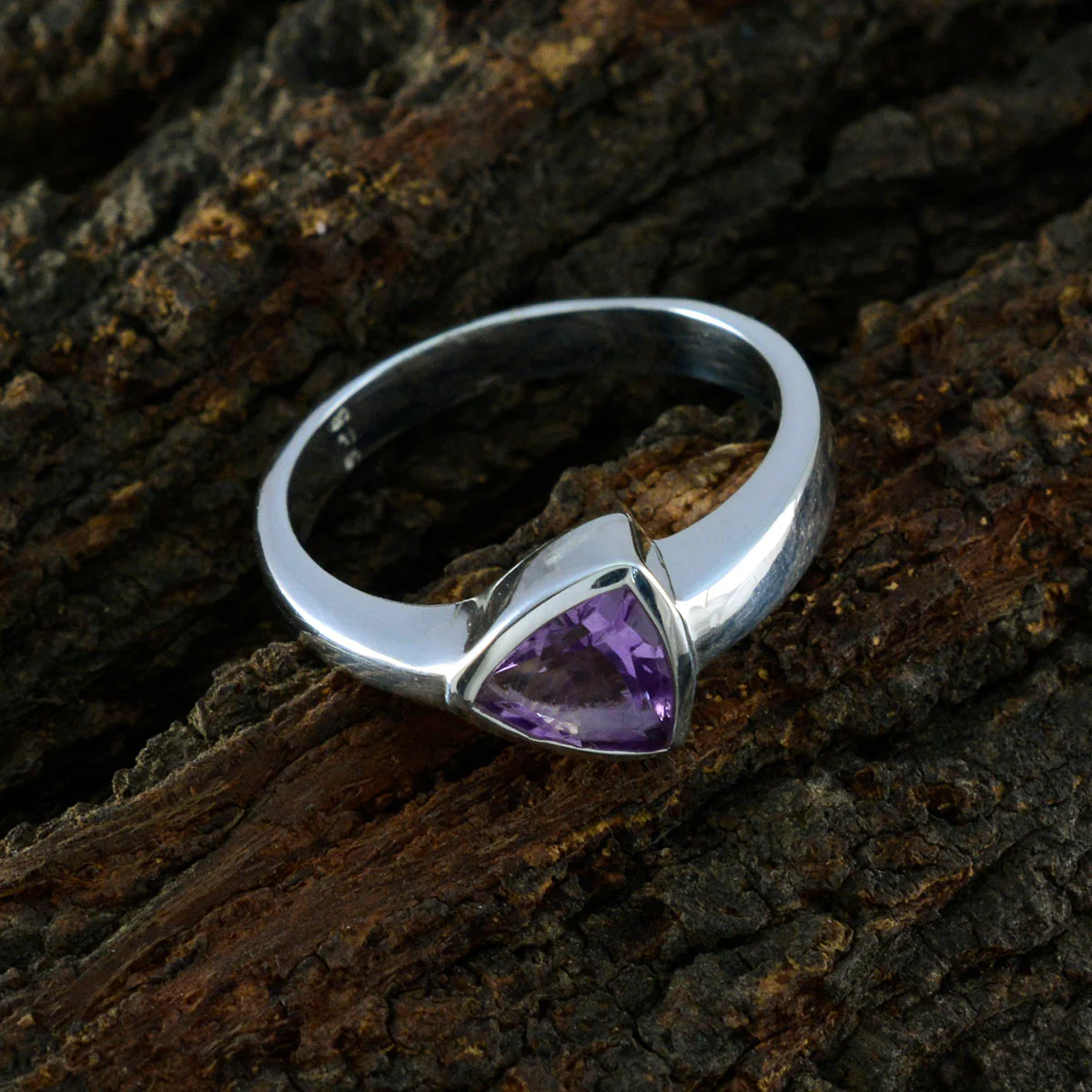 Amethyst Solitaire Australian Silver Purple Gemstone Tiny Heritage Ring Jewellery - Image 3