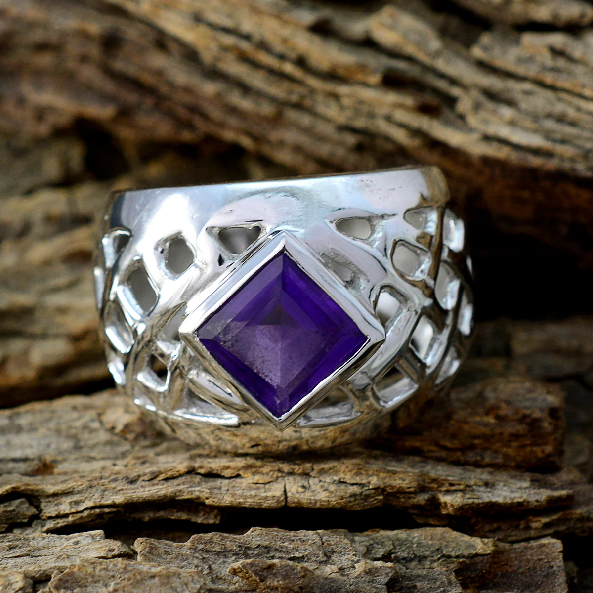 Amethyst Solitaire French 92.5 Silver Purple Gemstone Chunky Retro Ring Jewelry - Image 3