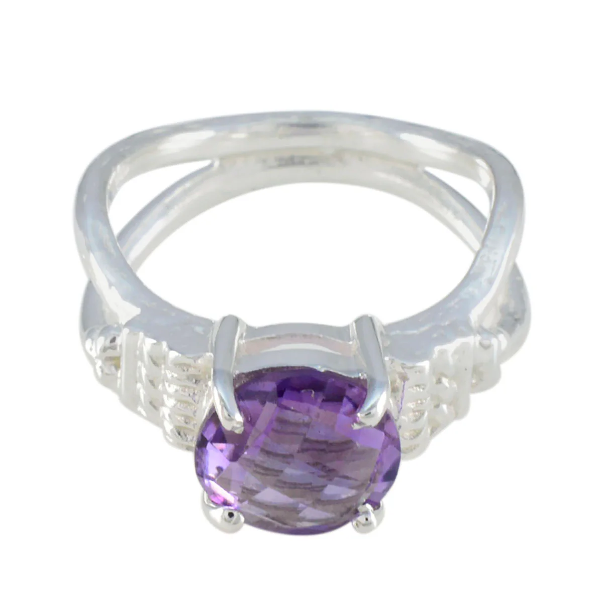 Amethyst Solitaire German 92.5 Silver Purple Gemstone Eye-catching Luxurious Ring Jewellery
