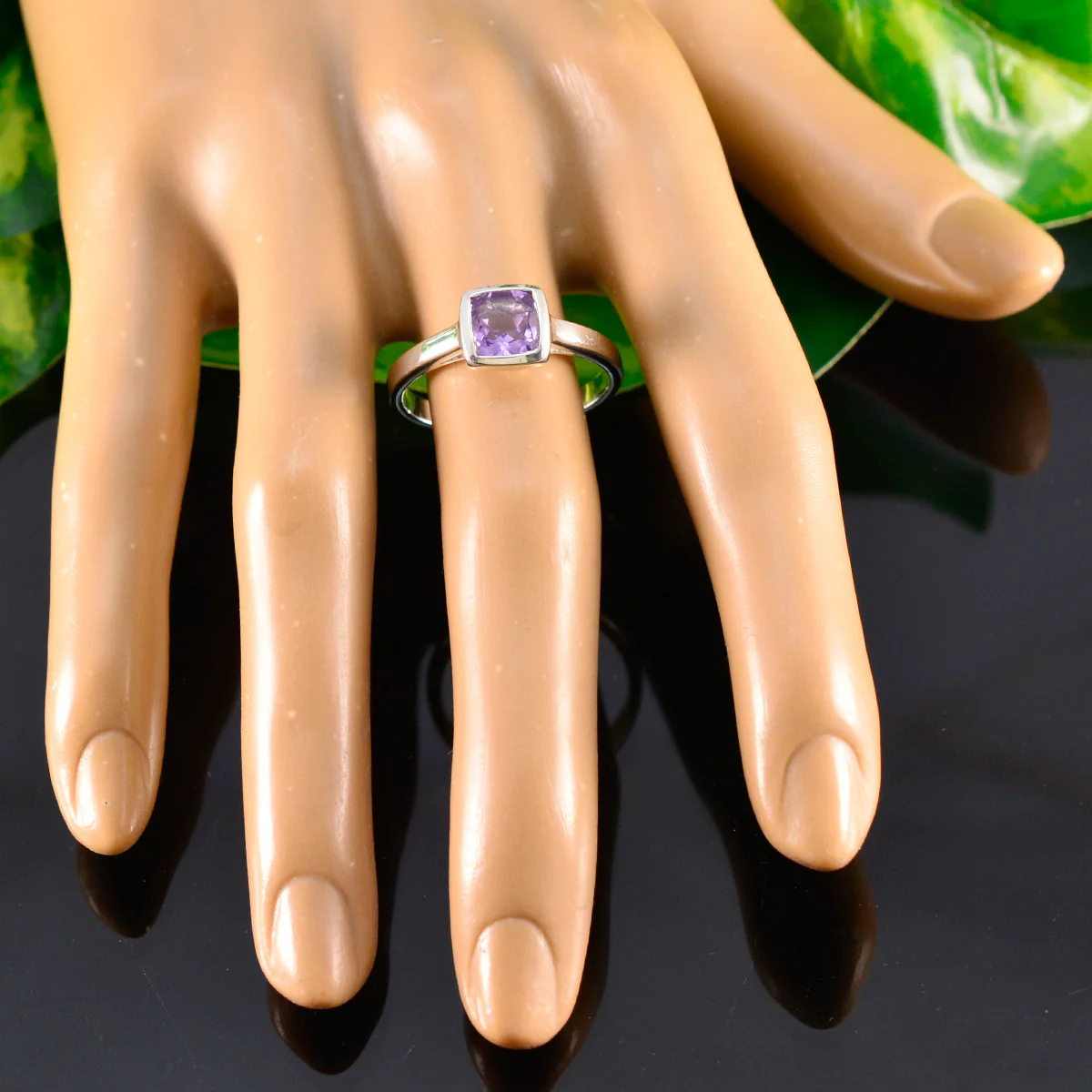 Amethyst Solitaire Indian 92.5 Silver Purple Gemstones Featherlight Romantic Ring Jewelry - Image 5