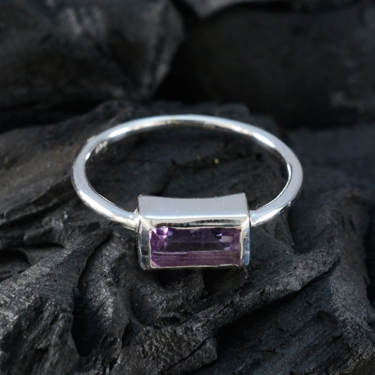 Amethyst Solitaire Japanese 925 Sterling Silver Purple Gemstone Delicate Glamorous Ring Jewellery - Image 4