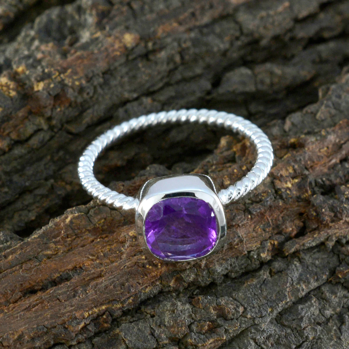Amethyst Solitaire Japanese Silver Purple Gemstone Dainty Twist Ring Jewellery - Image 3