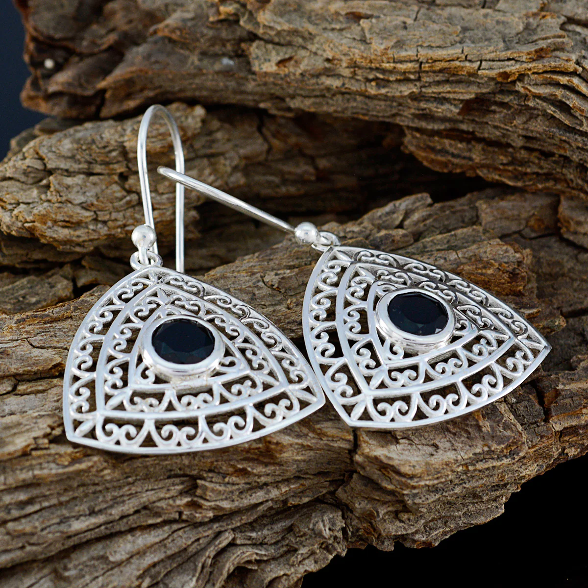 Black Onyx African Penelope Solitaire Dangle Black Sterling Silver Earring - Image 3
