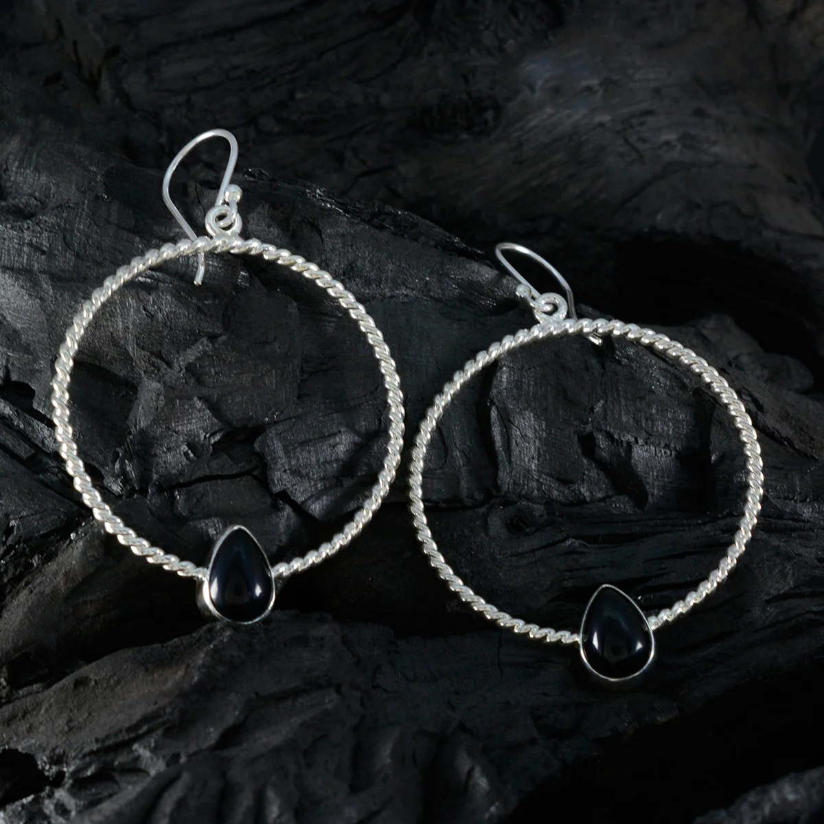Black Onyx American Eva Solitaire Dangle Black Sterling Silver Earring - Image 2