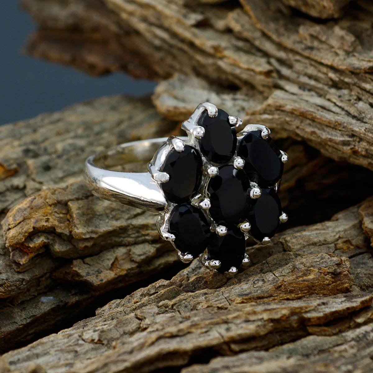 Black Onyx Hepta Egyptian 925 Silver Black Gemstones Mid-weight Floral Ring Jewellery - Image 4