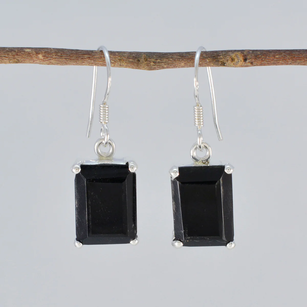 Black Onyx Japanese Mathilde Solitaire Dangle Black 925 Silver Earring - Image 2