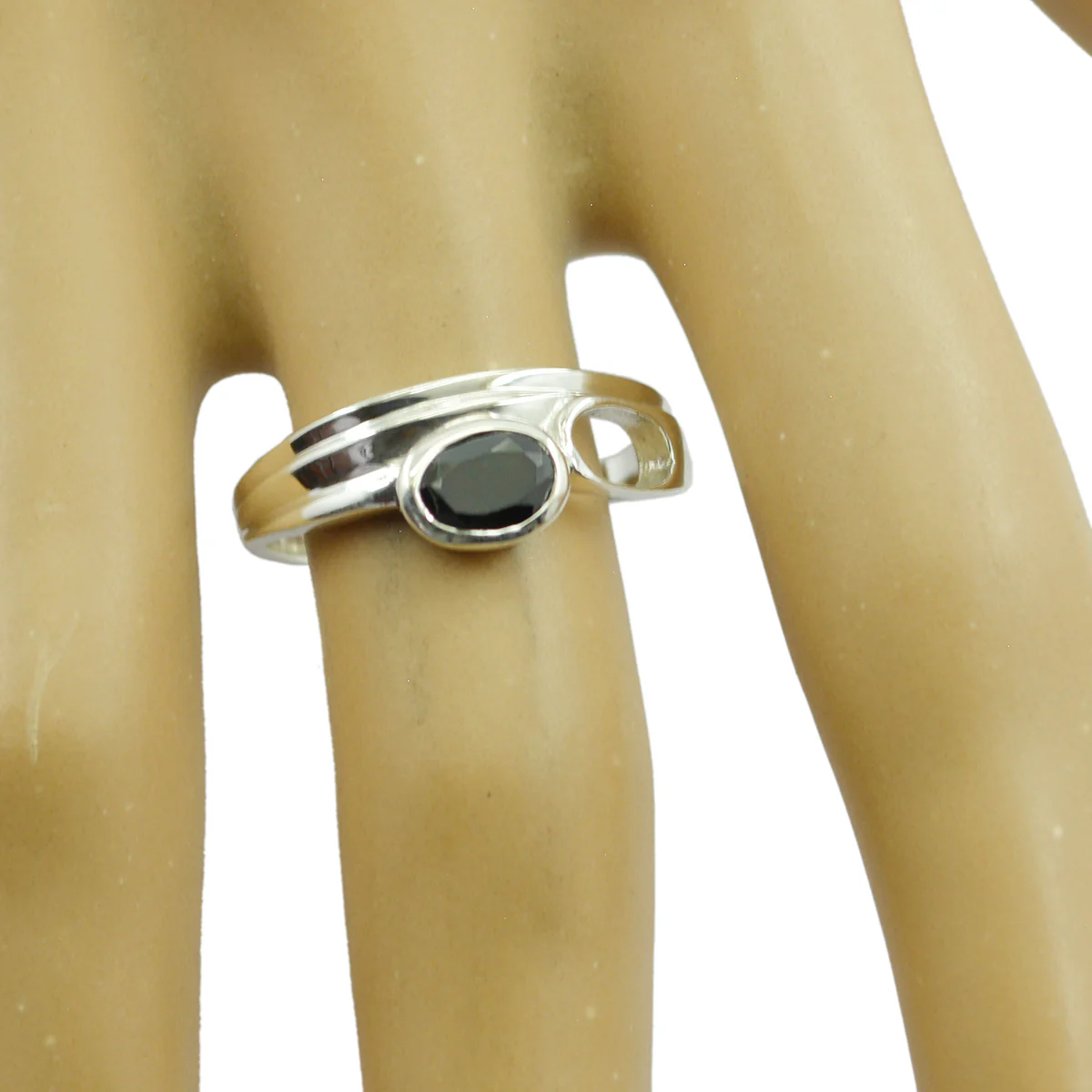 Black Onyx Solitaire Egyptian Sterling Silver Black Gems Featherlight Ethnic Ring Jewellery - Image 2