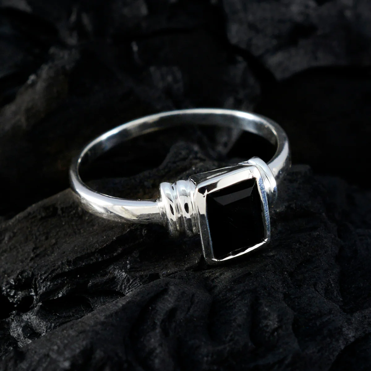 Black Onyx Solitaire Japanese 925 Sterling Silver Black Gems Dainty Modern Ring Jewellery - Image 5