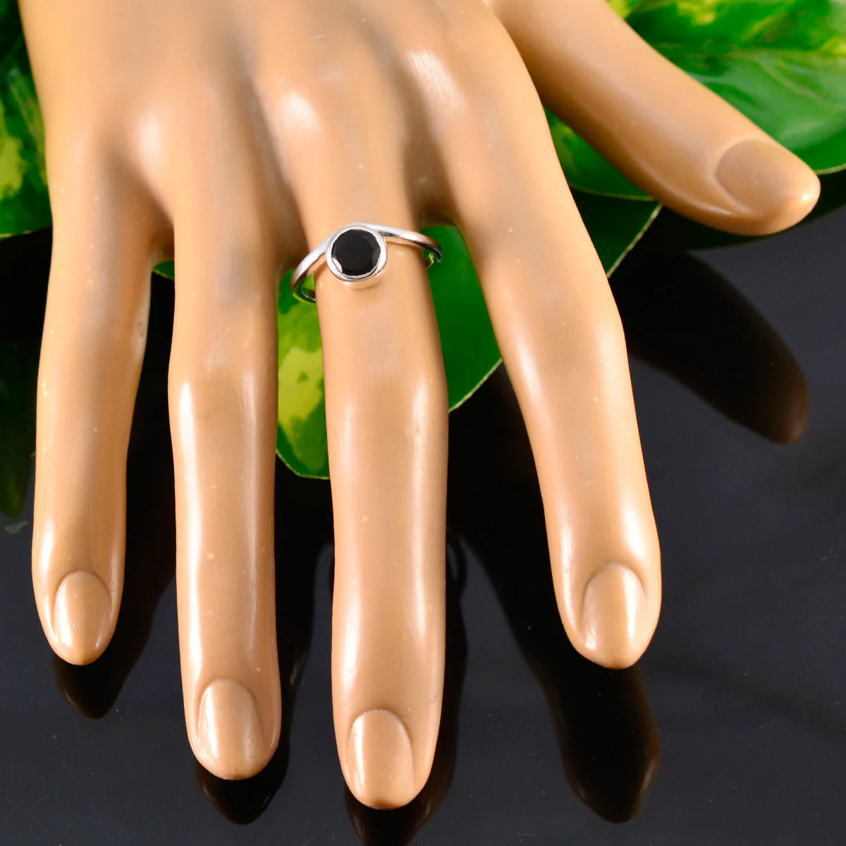Black Onyx Solitaire Turkish 925 Silver Black Gems Delicate Feminine Ring Jewellery - Image 5