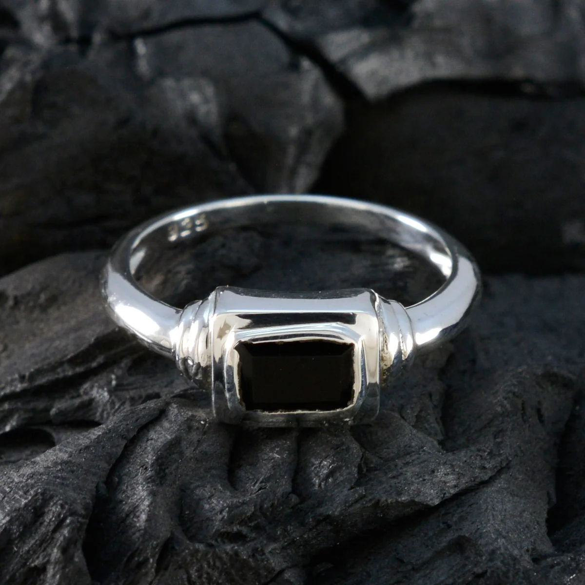 Black Onyx Solitaire Turkish 925 Silver Black Gems Whisper-thin Sophisticated Ring Jewellery - Image 4