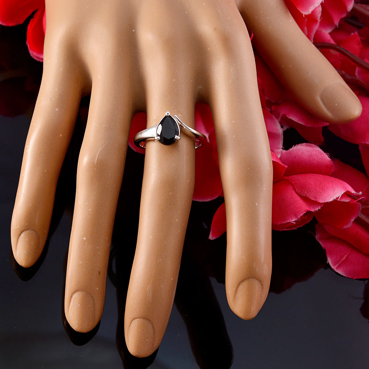Black Onyx Solitaire Turkish Sterling Silver Black Gemstones Whisper-thin Heart Ring Jewelry - Image 5