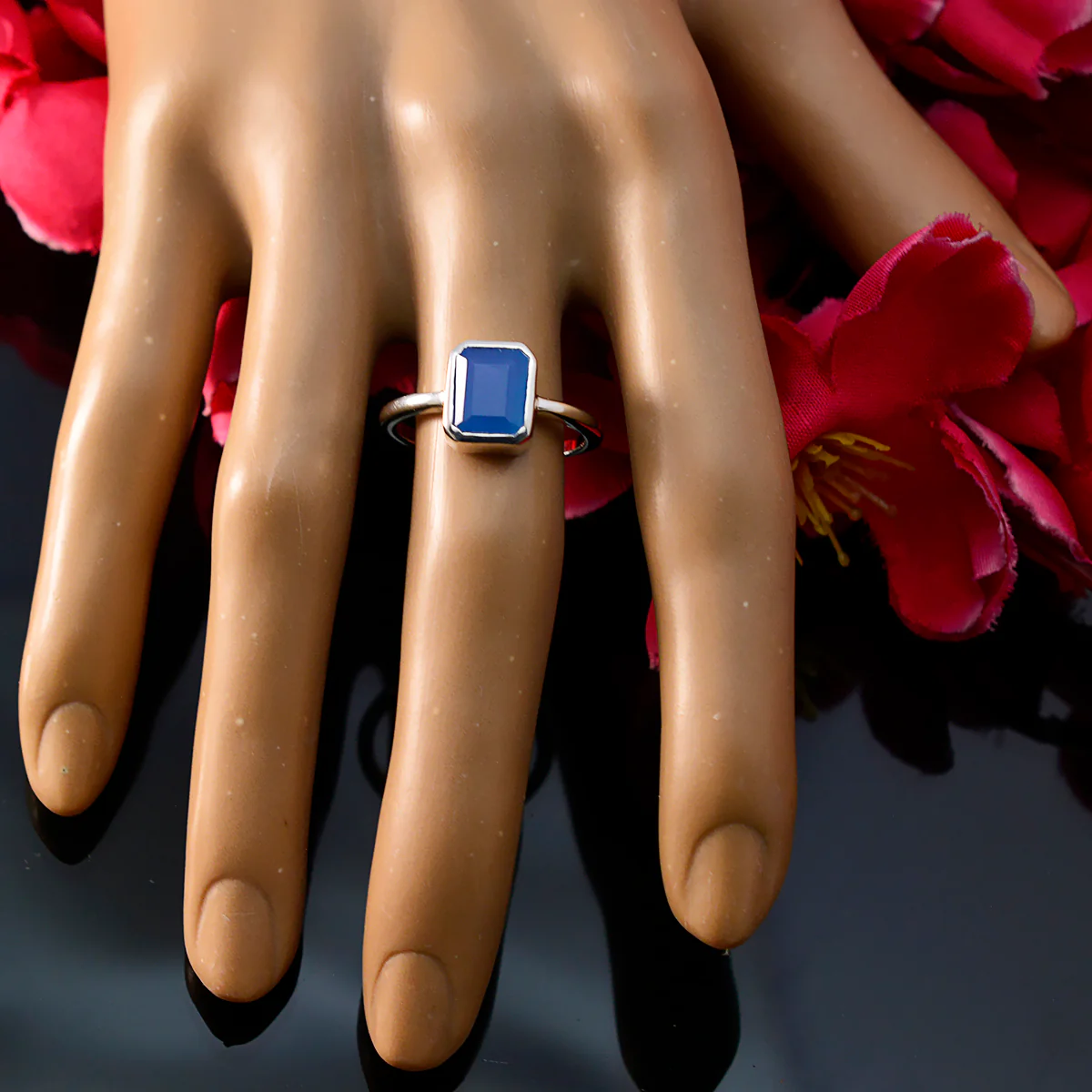 Blue Chalcedony Solitaire American 925 Sterling Silver Blue Gems Whisper-thin Sophisticated Ring Jewelry - Image 5
