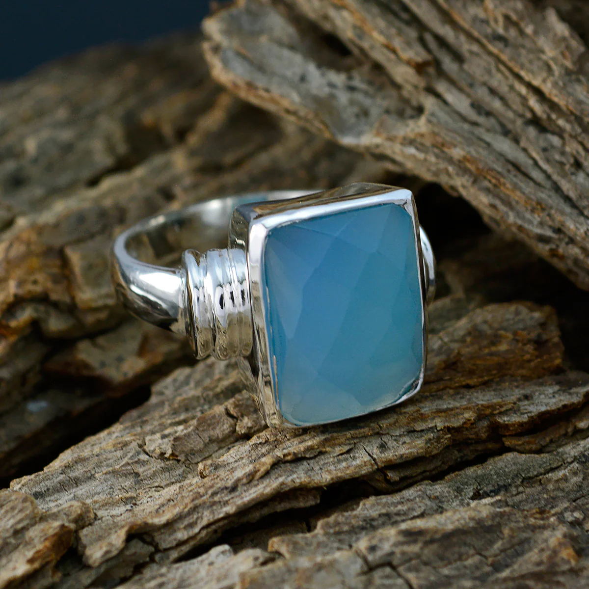 Blue Chalcedony Solitaire Egyptian Silver Blue Gemstones Eye-catching Signet Ring Jewelry - Image 3