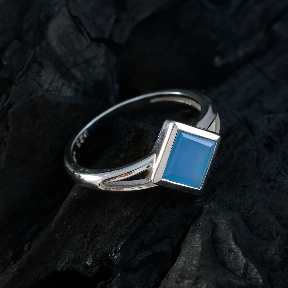 Blue Chalcedony Solitaire Japanese 925 Sterling Silver Blue Gemstones Dainty Feminine Ring Jewellery - Image 4