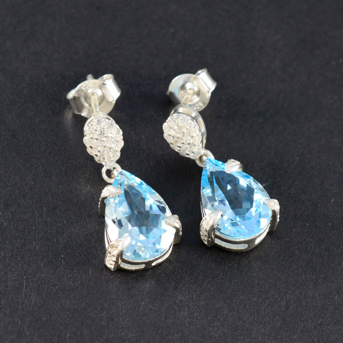 Blue Topaz American Mei Solitaire Stud Blue Sterling Silver Earring - Image 2