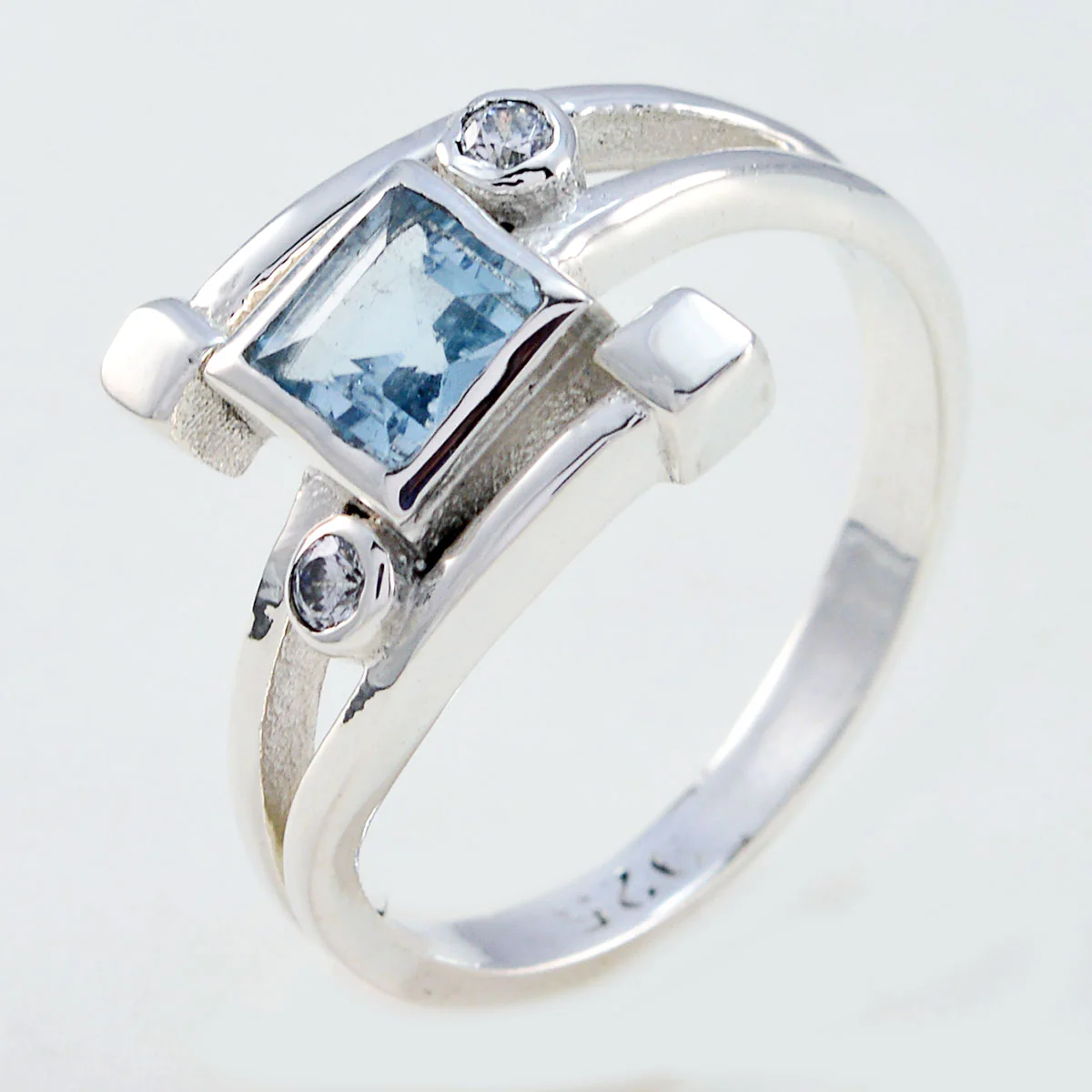 Blue Topaz Halo Moroccan 925 Sterling Silver Blue Gemstones Featherlight Romantic Ring Jewellery - Image 2