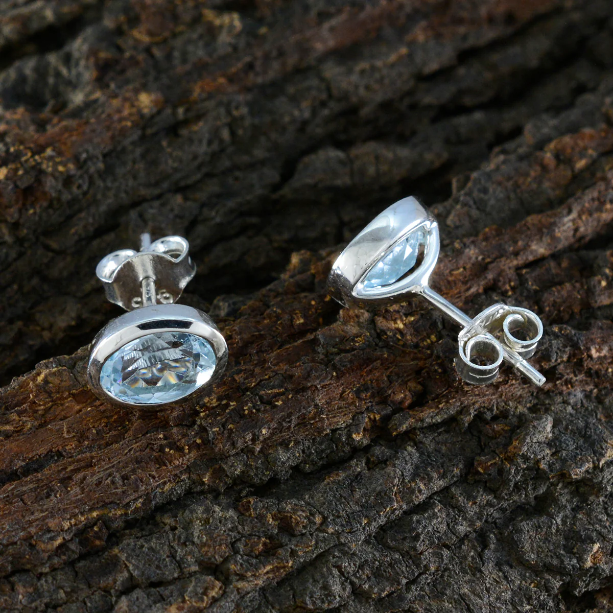 Blue Topaz Japanese Hina Solitaire Stud Blue Silver Earring - Image 3