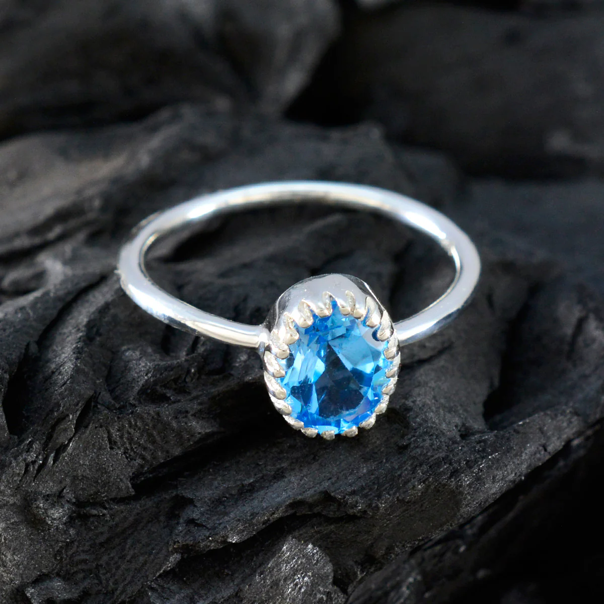 Blue Topaz Solitaire American 925 Sterling Silver Blue Gemstones Delicate Glamorous Ring Jewellery - Image 4