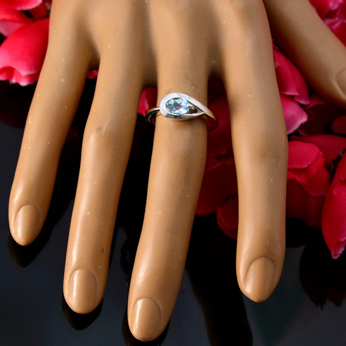 Blue Topaz Solitaire American Silver Blue Gemstones Delicate Romantic Ring Jewellery - Image 5