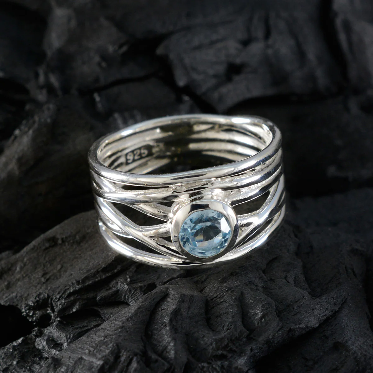 Blue Topaz Solitaire Italian 925 Silver Blue Gems Eye-catching Rope-Wire Band Jewellery - Image 4