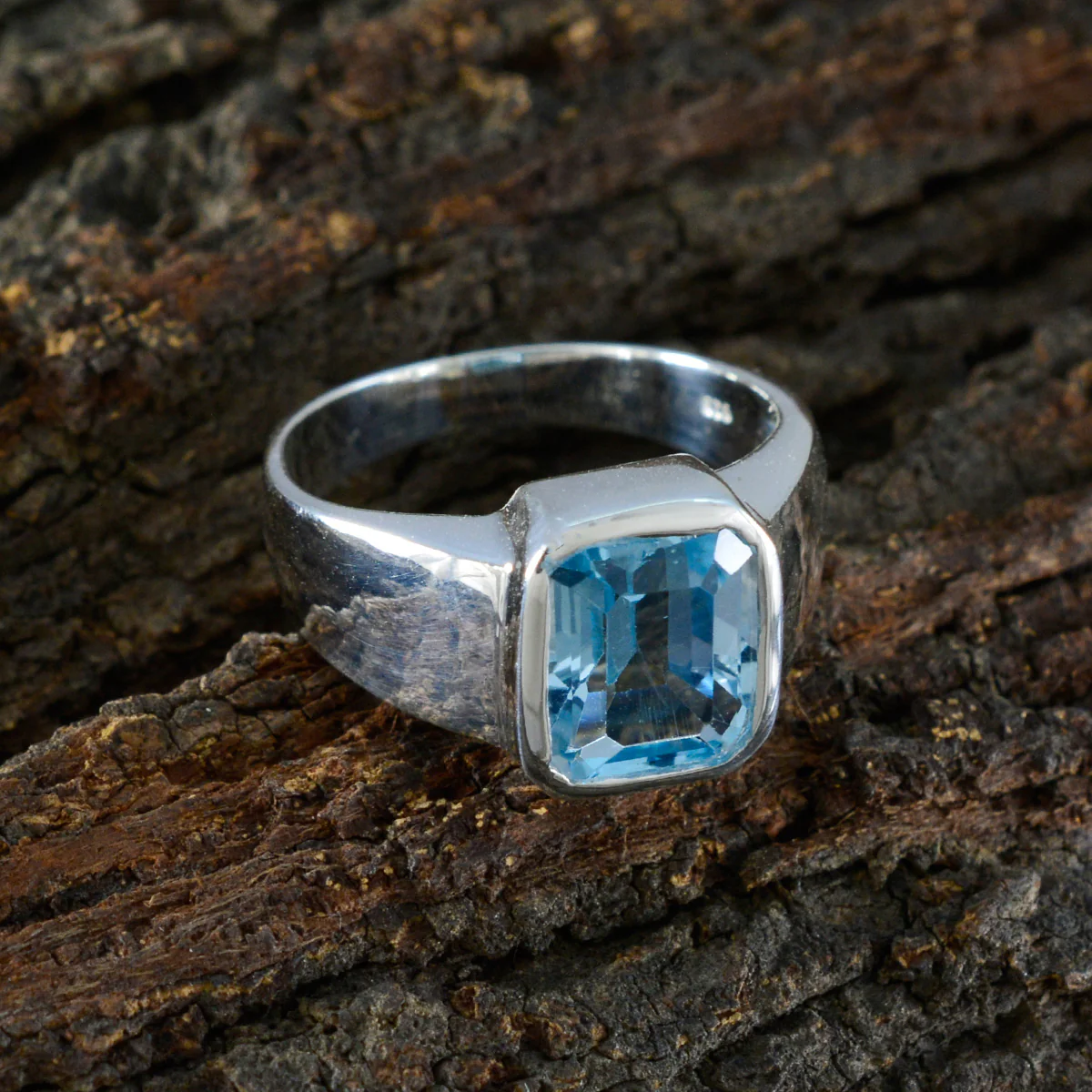 Blue Topaz Solitaire Moroccan Silver Blue Gemstone Eye-catching Trendy Ring Jewellery - Image 3