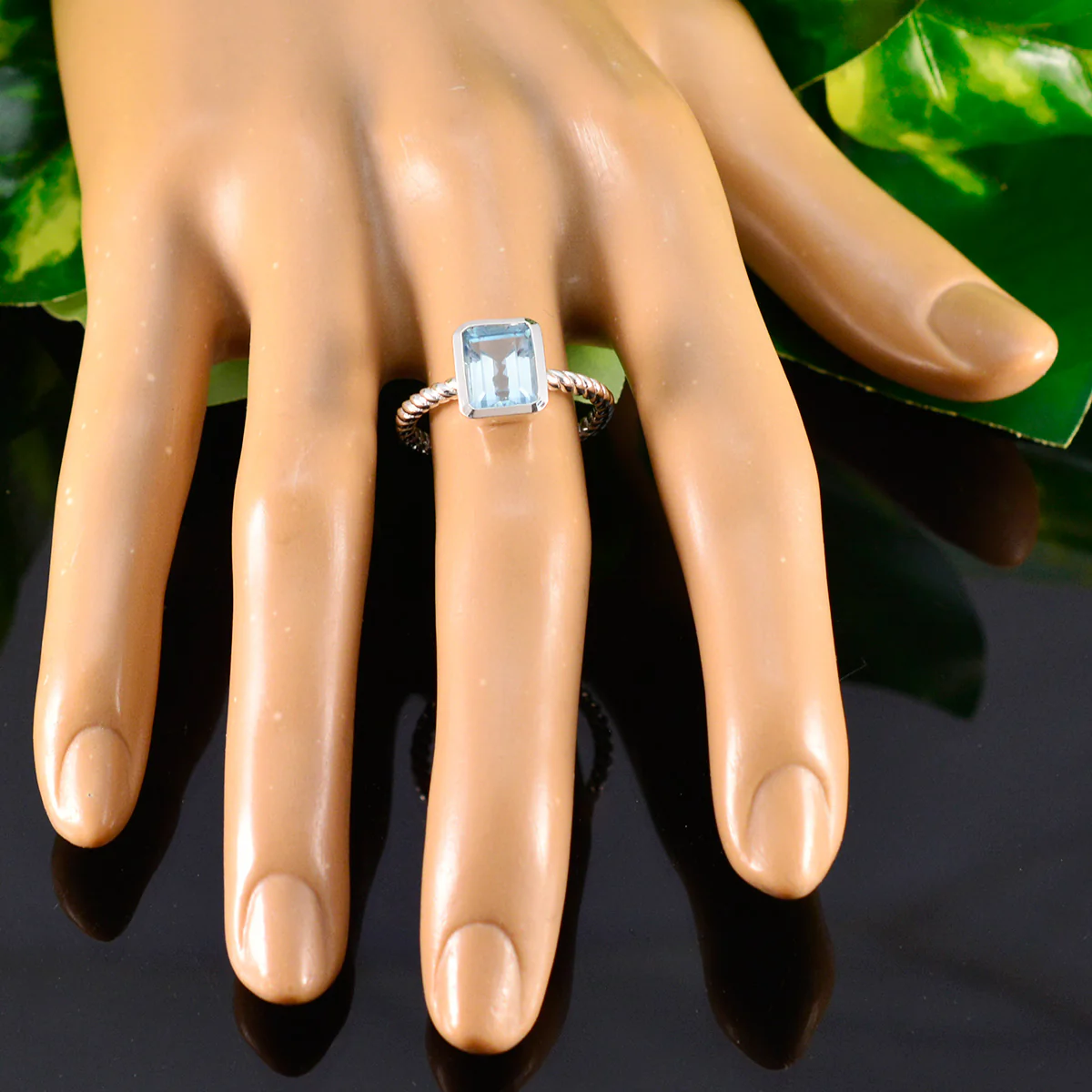 Blue Topaz Solitaire Russian 92.5 Silver Blue Gems Featherlight Glamorous Ring Jewellery - Image 5