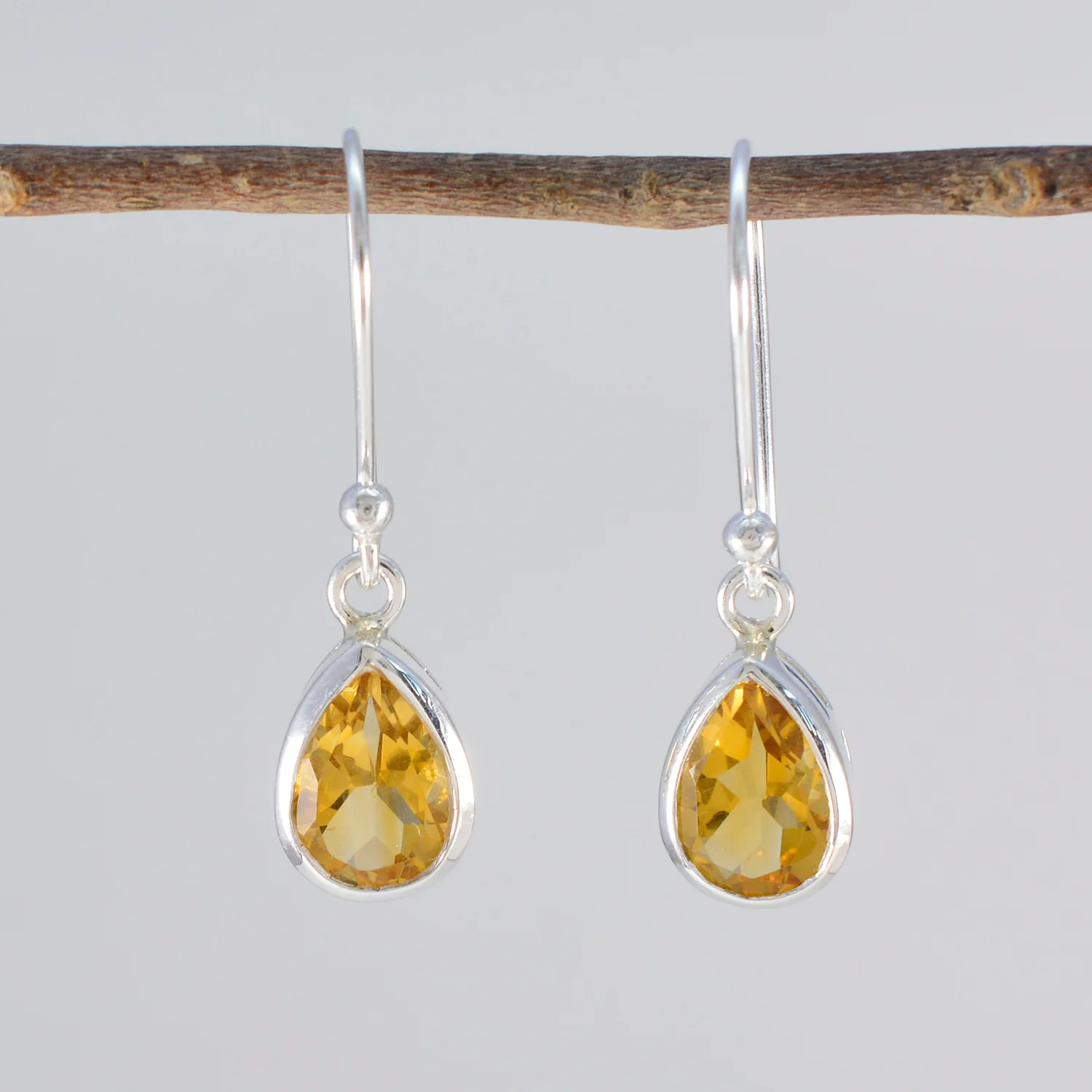 Citrine Middle Eastern Aiko Solitaire Dangle Yellow 92.5 Silver Earring - Image 2