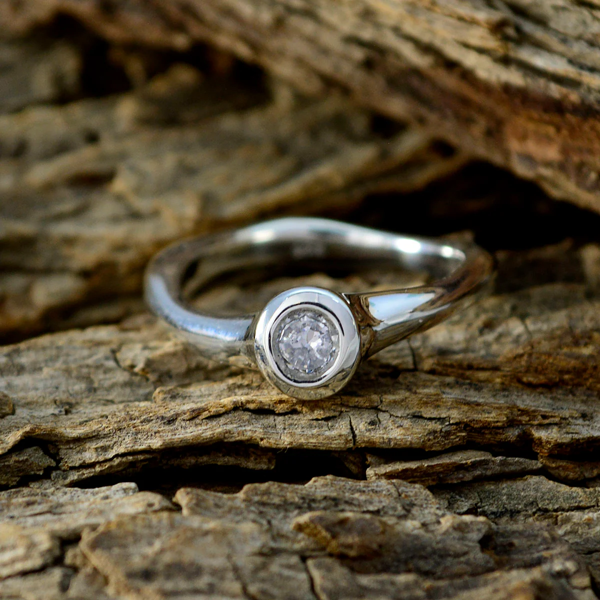 Crystal Quartz Solitaire Turkish 92.5 Silver White Gemstone Whisper-thin Feminine Ring Jewellery - Image 3