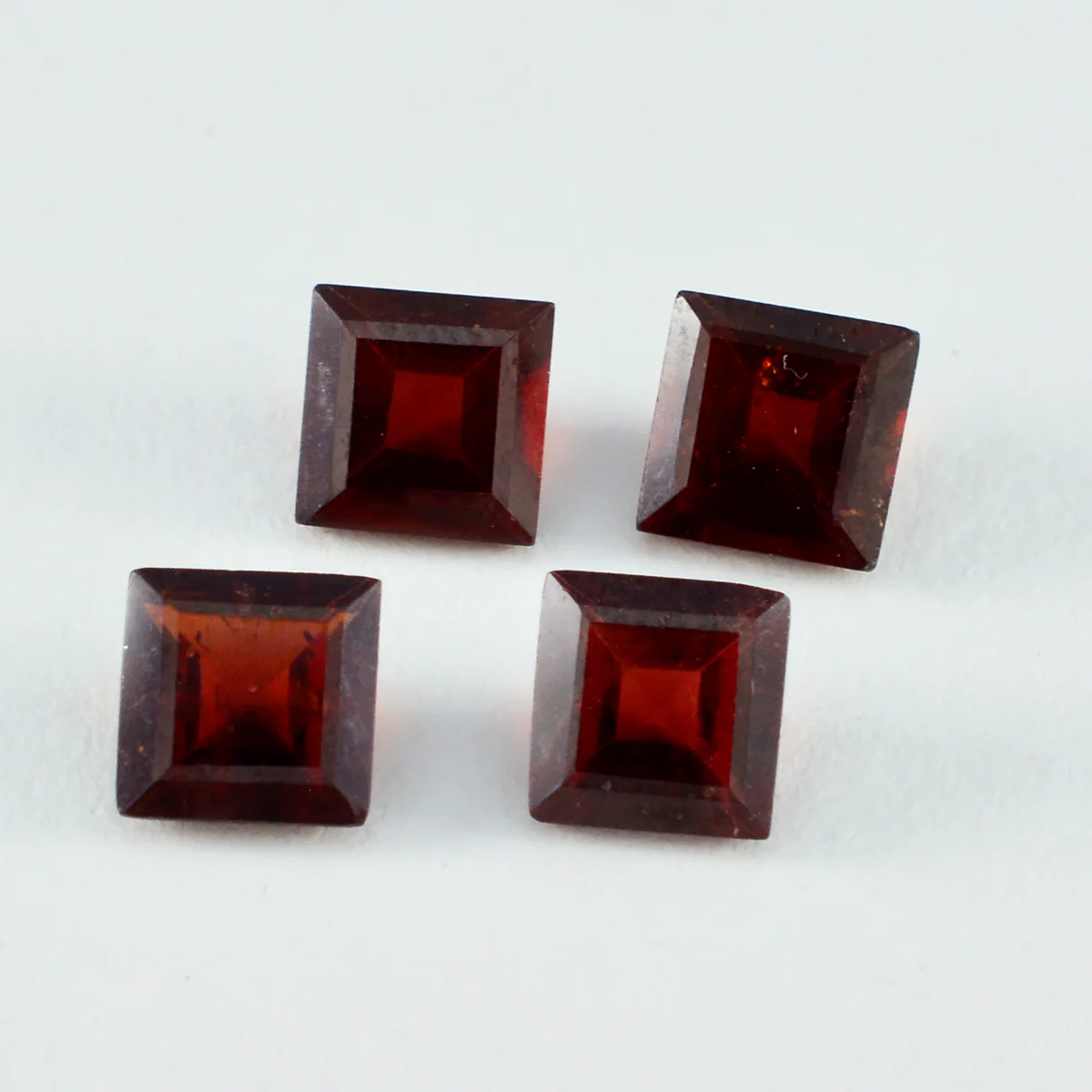 Garnet 1PC Chunky 13x13 MM Square Faceted Red Natural Semi Precious Gems - Image 3