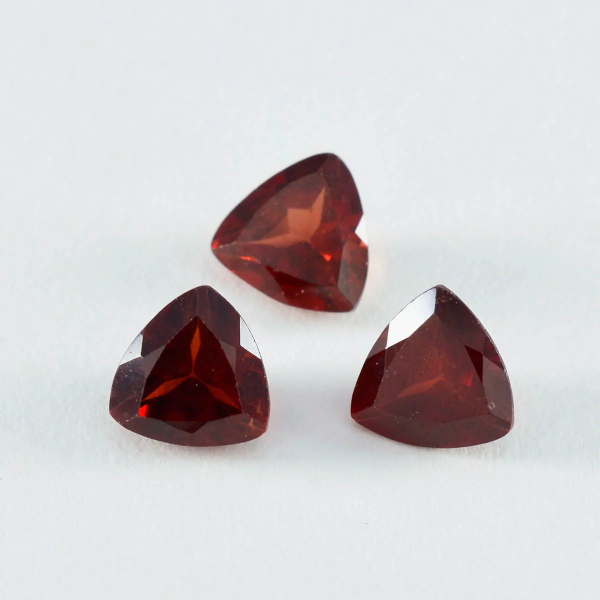 Garnet 1PC Large 12x12 MM Triangle Faceted Red High-Quality Semi Precious Loose Gemstones - Image 3