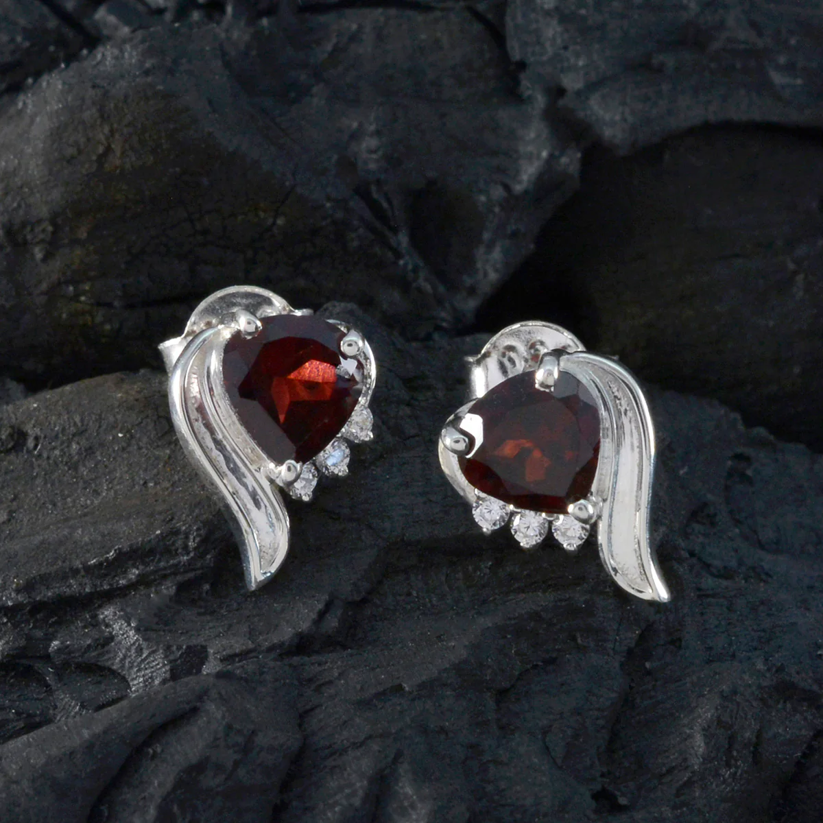 Garnet African Isabel multiple Stud Red 92.5 Silver Earring - Image 2
