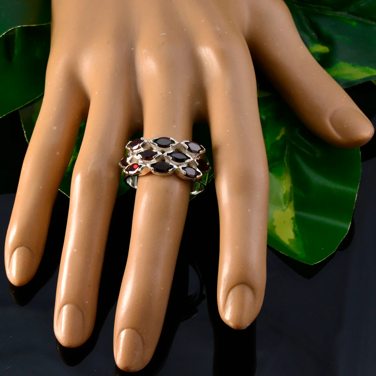 Garnet deka Russian Sterling Silver Red Gemstones Eye-catching Abstract Ring Jewelry - Image 6