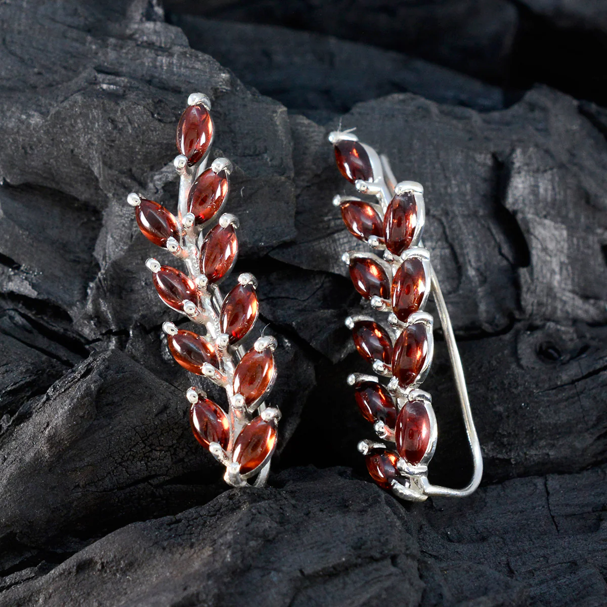 Garnet Middle Eastern Mathilde multiple Stud Red Silver Earring - Image 4