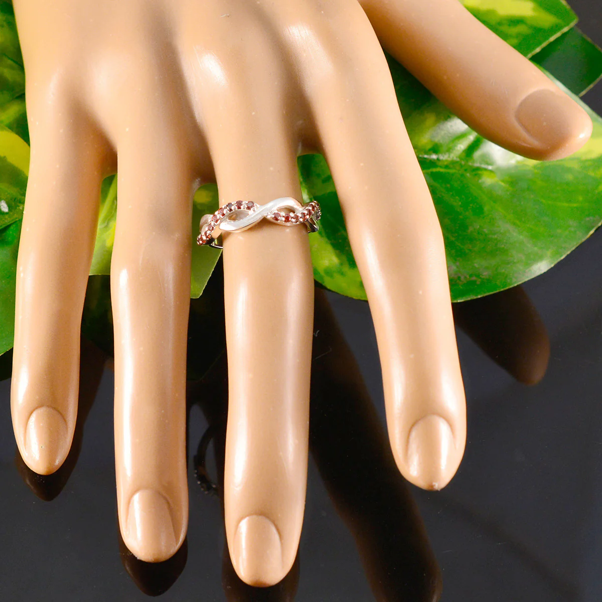 Garnet multiple American 92.5 Silver Red Gemstones Dainty Luxurious Ring Jewelry - Image 5