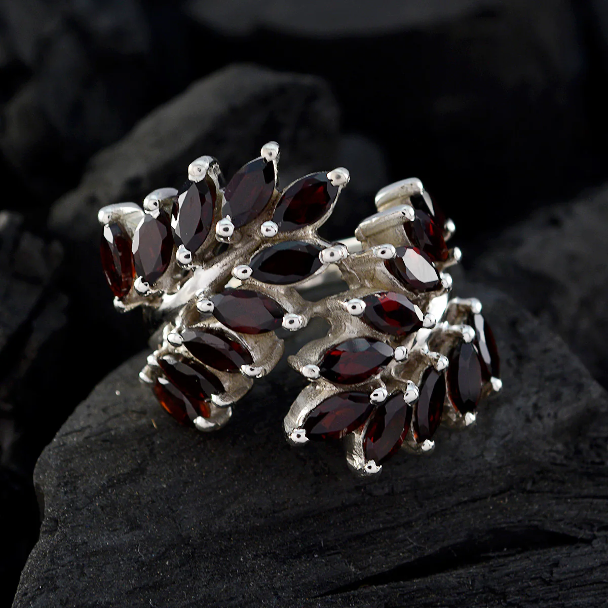 Garnet multiple French Sterling Silver Red Gemstones Chunky Vintage Ring Jewellery - Image 4