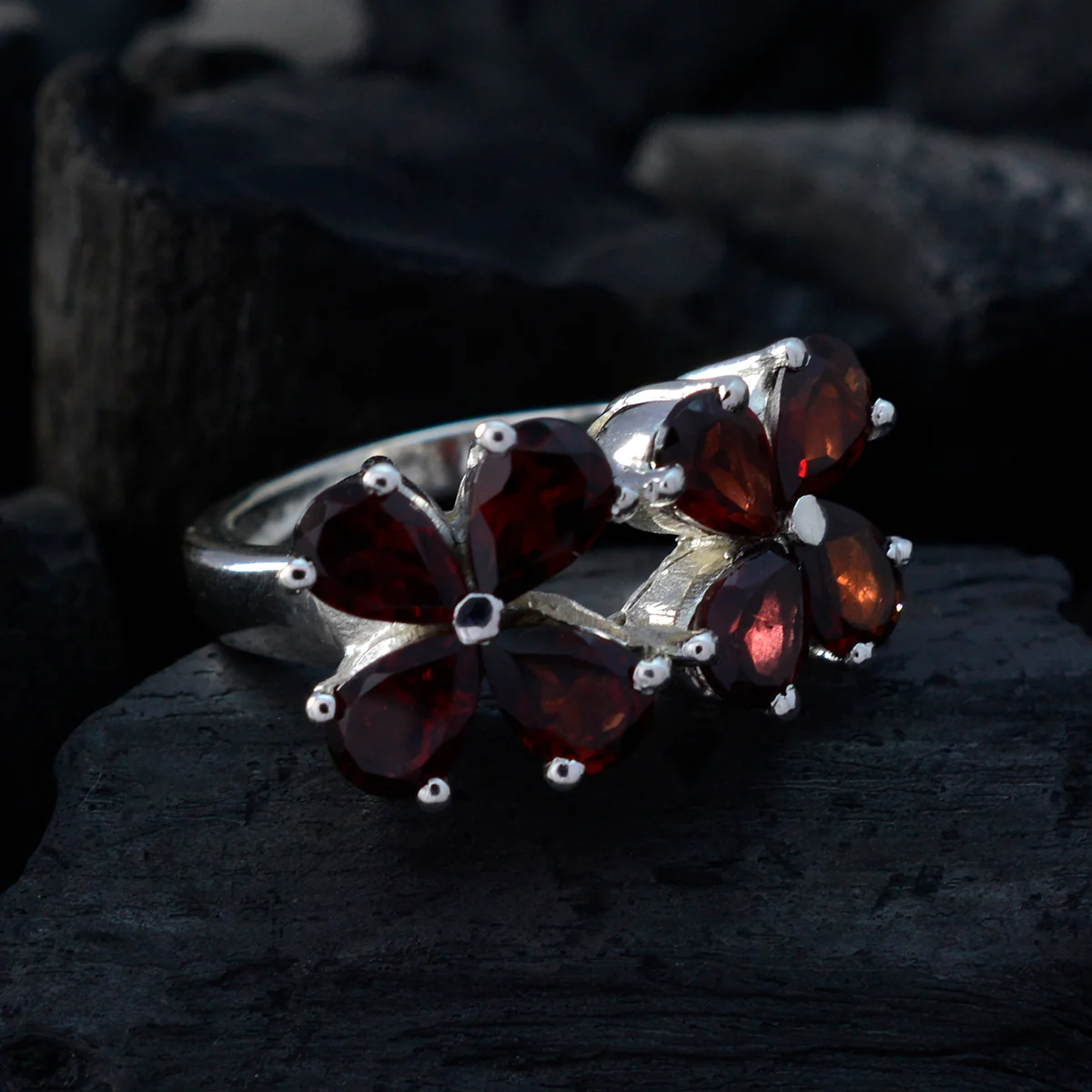 Garnet octa Indian Silver Red Gemstone Essential Floral Ring Jewellery - Image 4