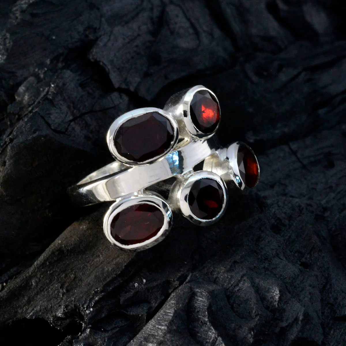 Garnet Penta African 92.5 Silver Red Gems Versatile Modern Ring Jewelry - Image 4