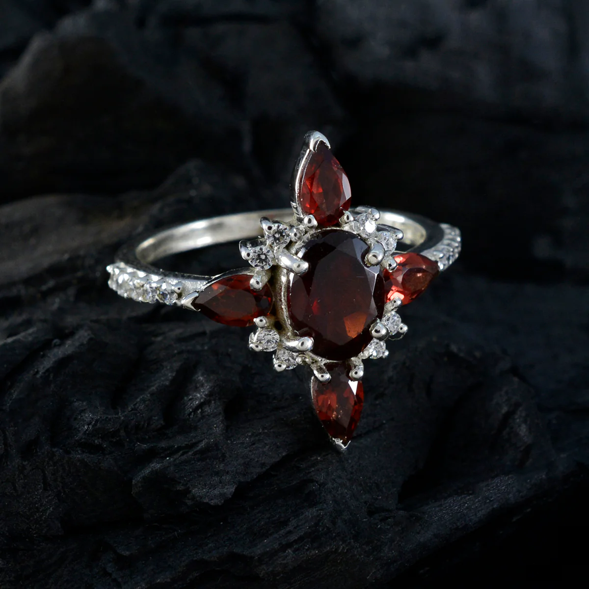 Garnet Penta Egyptian 925 Silver Red Gemstones Featherlight Fairytale Ring Jewelry - Image 4