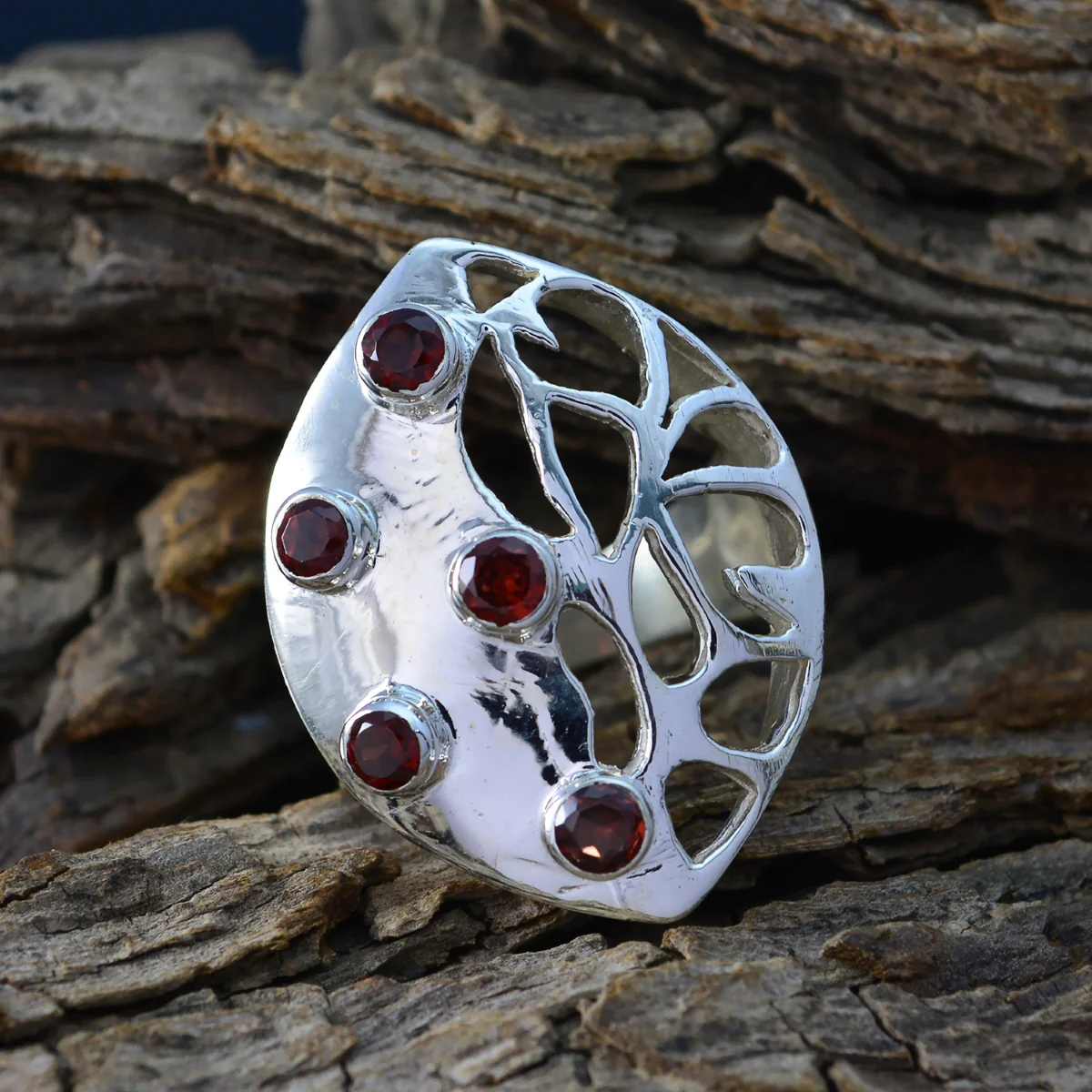 Garnet Penta Russian 925 Silver Red Gemstones Versatile Modern Ring Jewellery - Image 3