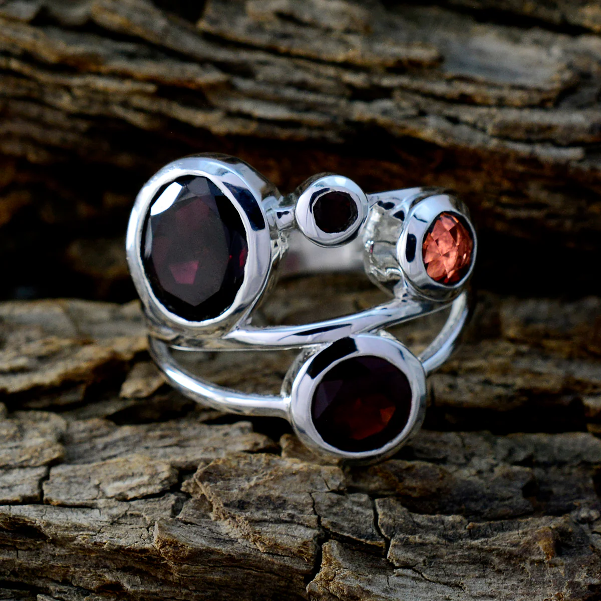 Garnet quarter Moroccan Silver Red Gemstones Minimal Fairytale Ring Jewellery - Image 3