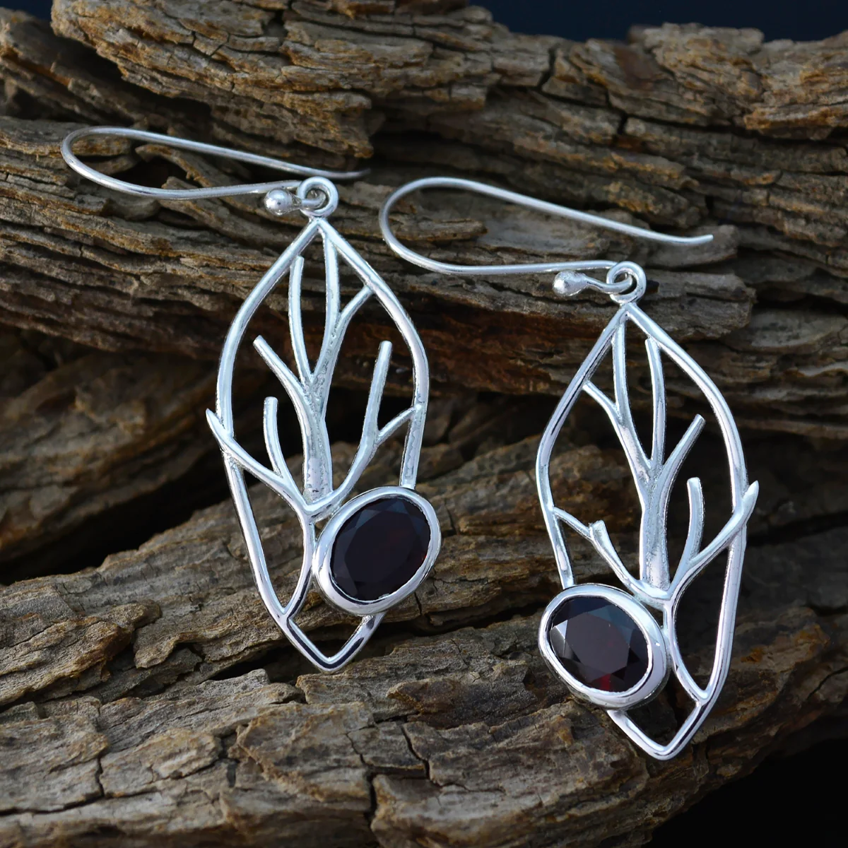 Garnet Russian Nova Solitaire Dangle Red 925 Silver Earring - Image 3