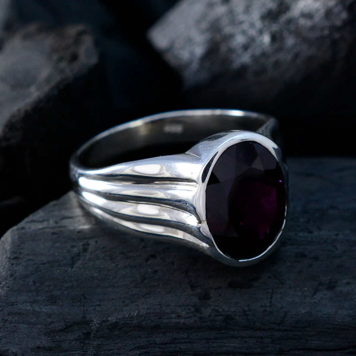 Garnet Solitaire Egyptian Silver Red Gemstone Eye-catching propsel Ring Jewelry - Image 4