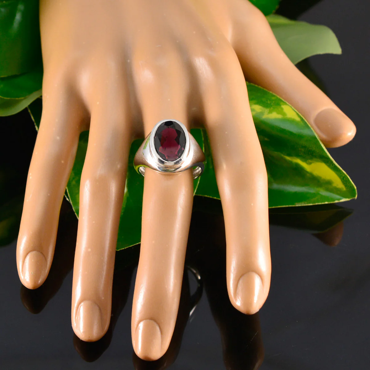 Garnet Solitaire French 92.5 Silver Red Gemstones Versatile Heritage Ring Jewellery - Image 5