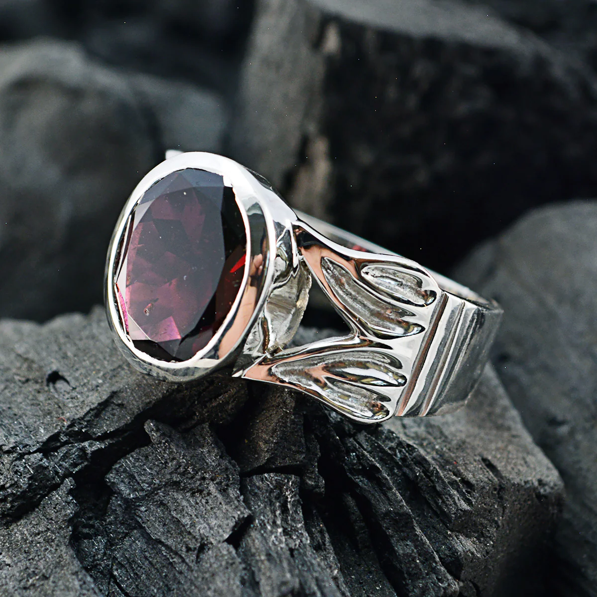Garnet Solitaire French Sterling Silver Red Gems Versatile Artisan Ring Jewelry - Image 3