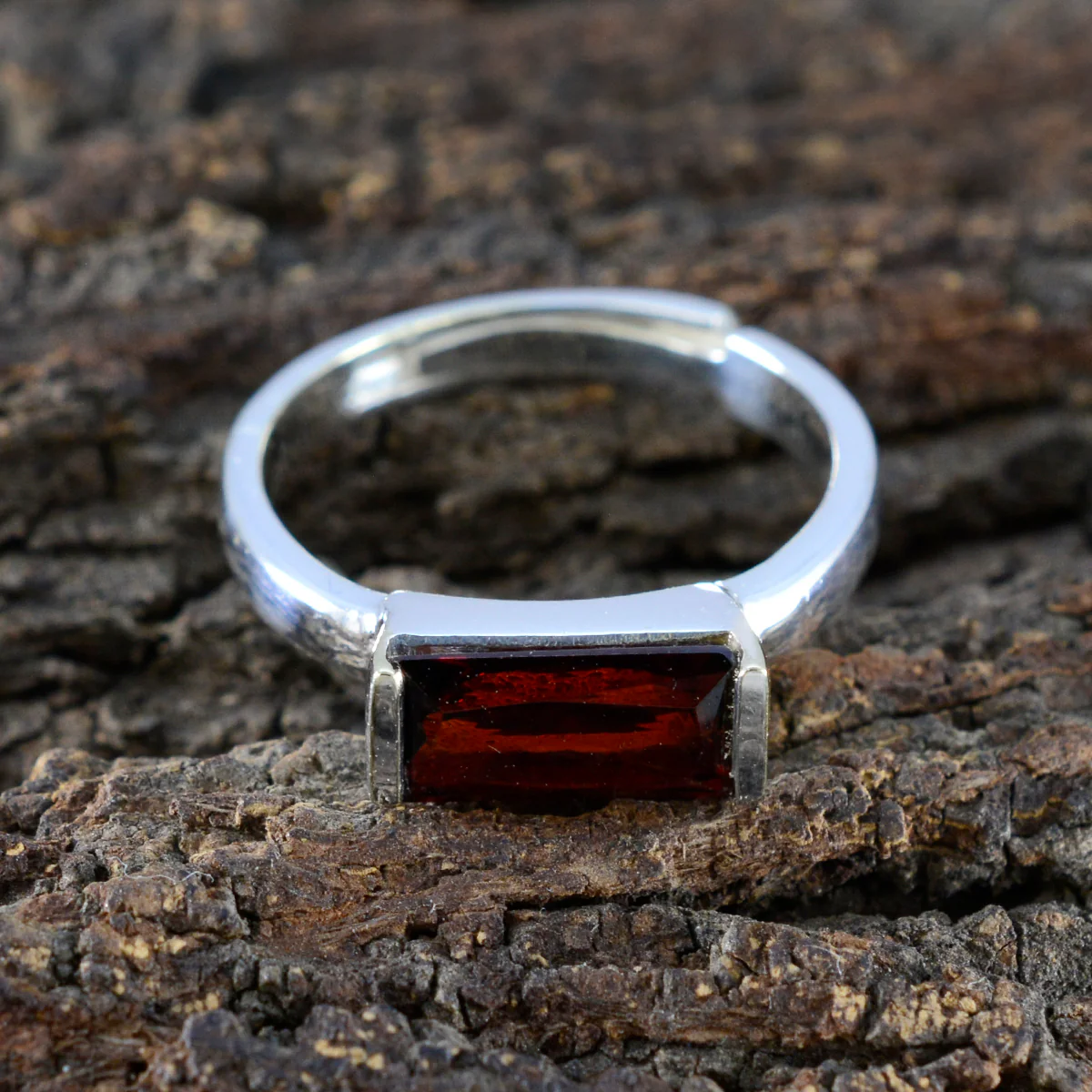 Garnet Solitaire Japanese 925 Silver Red Gemstone Whisper-thin Luxurious Ring Jewelry - Image 3