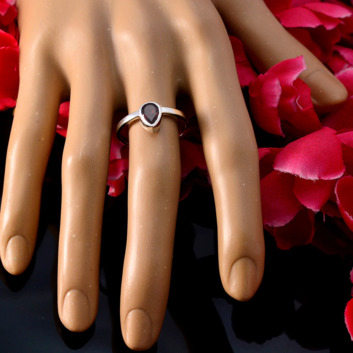 Garnet Solitaire Korean Silver Red Gemstone Delicate Romantic Ring Jewelry - Image 5