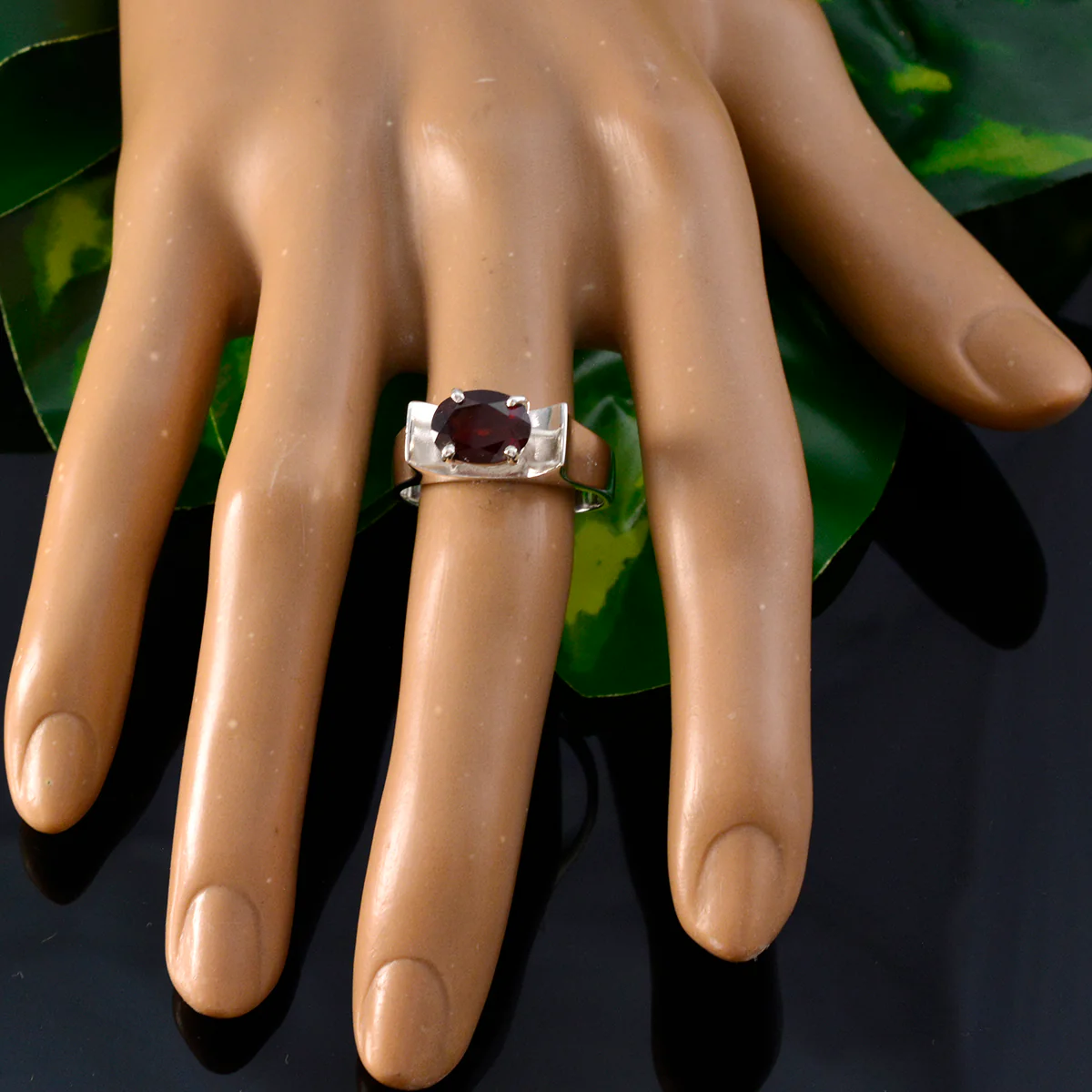Garnet Solitaire Moroccan Sterling Silver Red Gems Eye-catching Engagement Ring Jewellery - Image 5